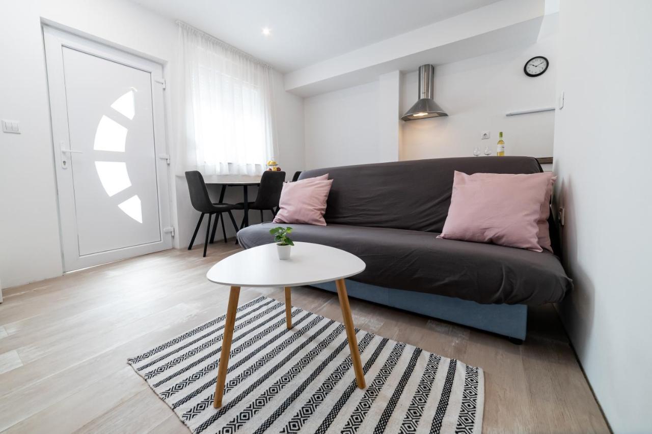 Apartment Odiseja Задар Экстерьер фото