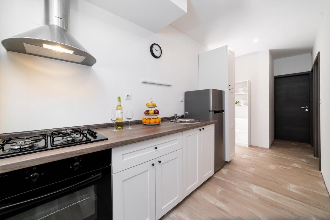 Apartment Odiseja Задар Экстерьер фото