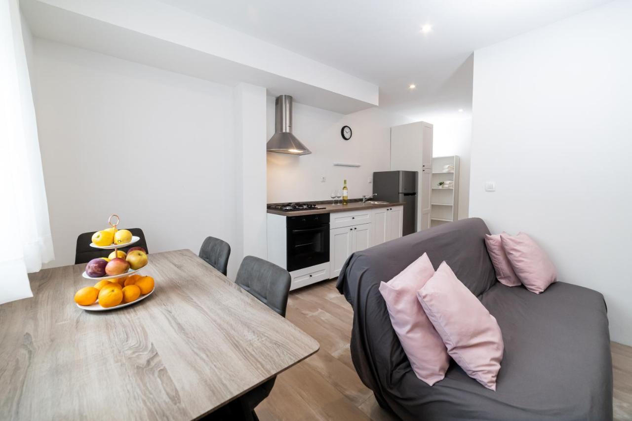 Apartment Odiseja Задар Экстерьер фото